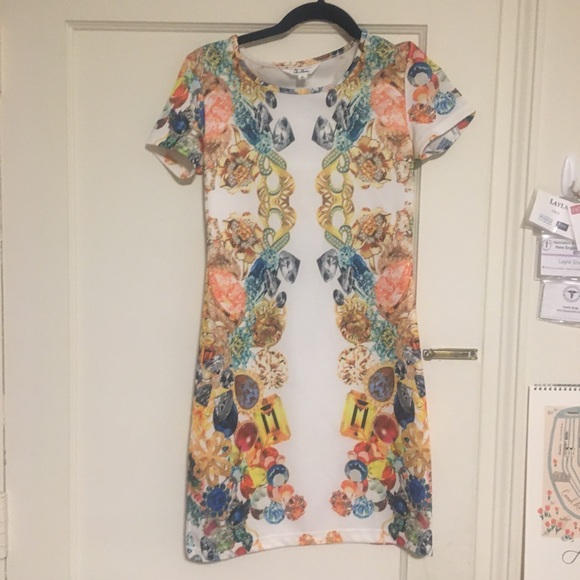 Gorgeous Jewel Dress - Picture 1 of 2